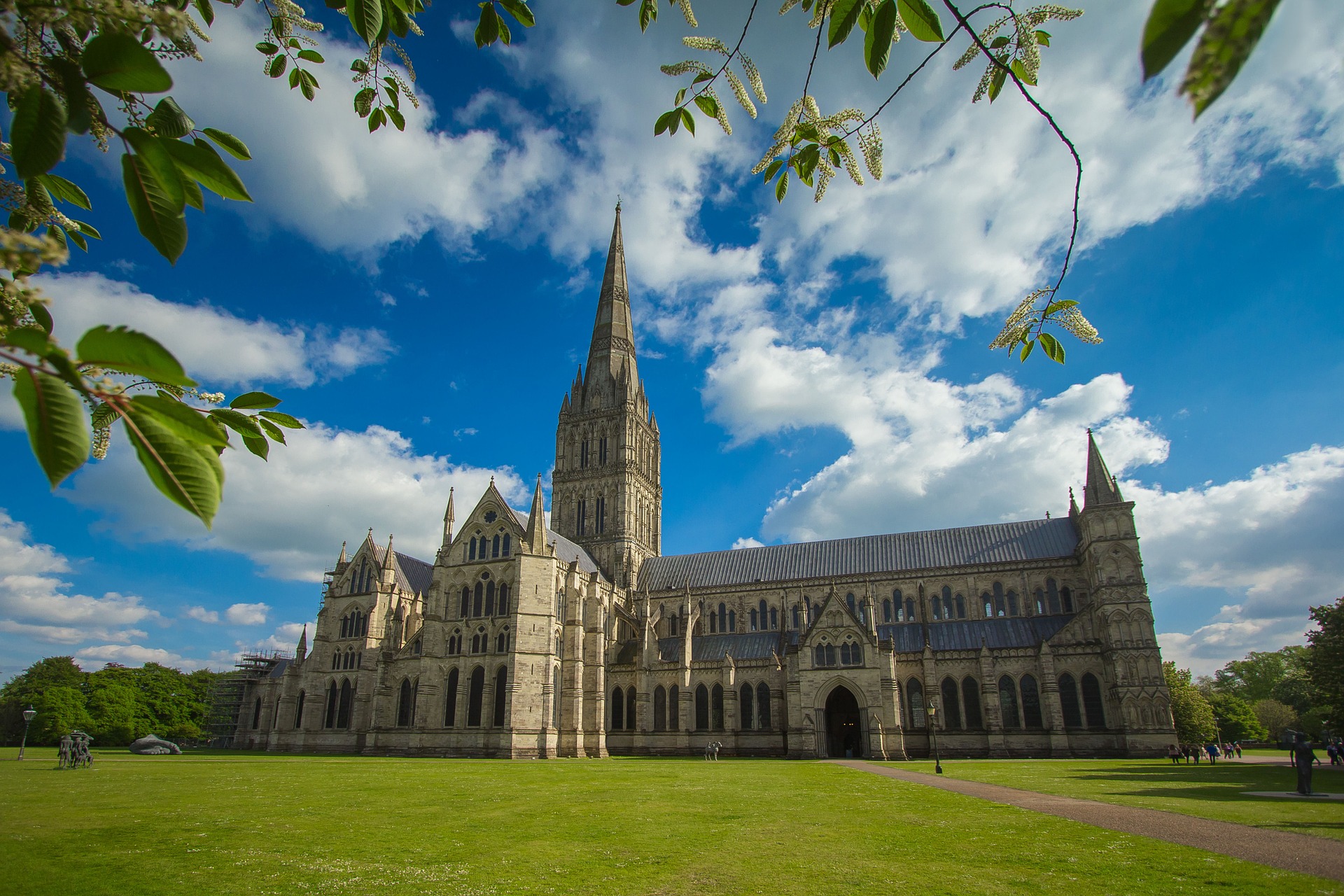 Places to visit in England: Salisbury Cathedral